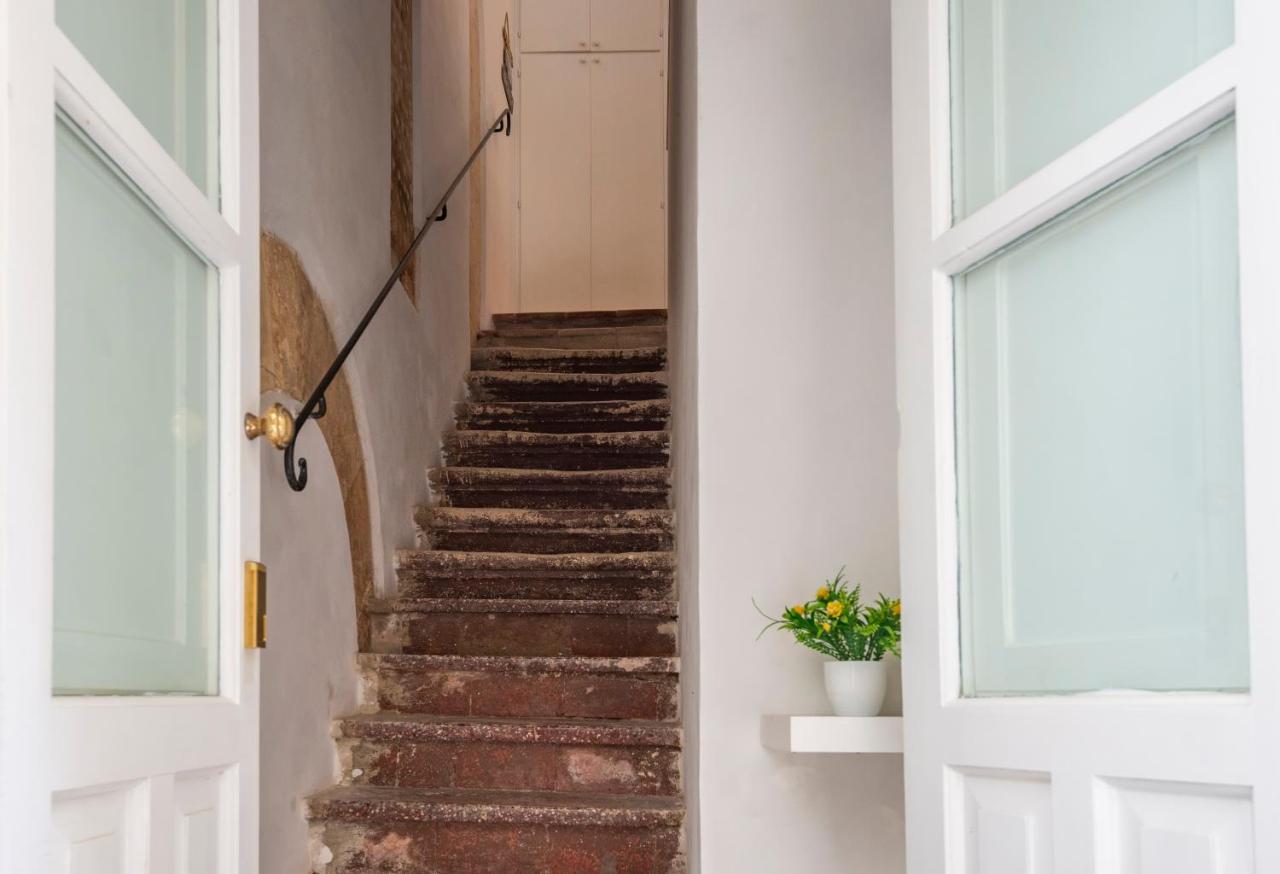Marco'S House - Apartment Ortigia Wifi Сиракуза Екстериор снимка