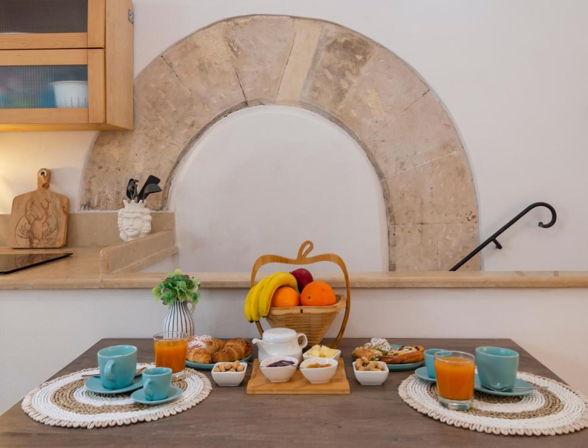 Marco'S House - Apartment Ortigia Wifi Сиракуза Екстериор снимка
