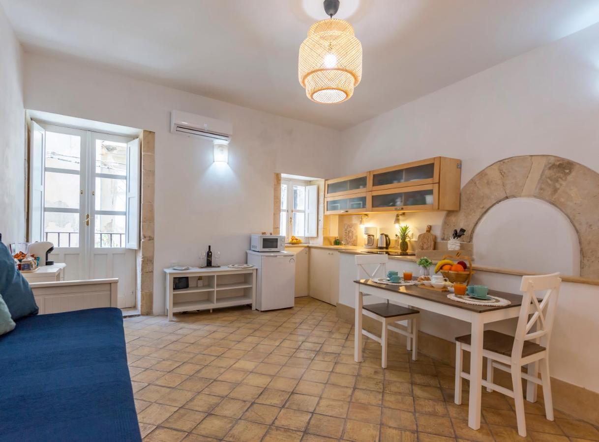 Marco'S House - Apartment Ortigia Wifi Сиракуза Екстериор снимка