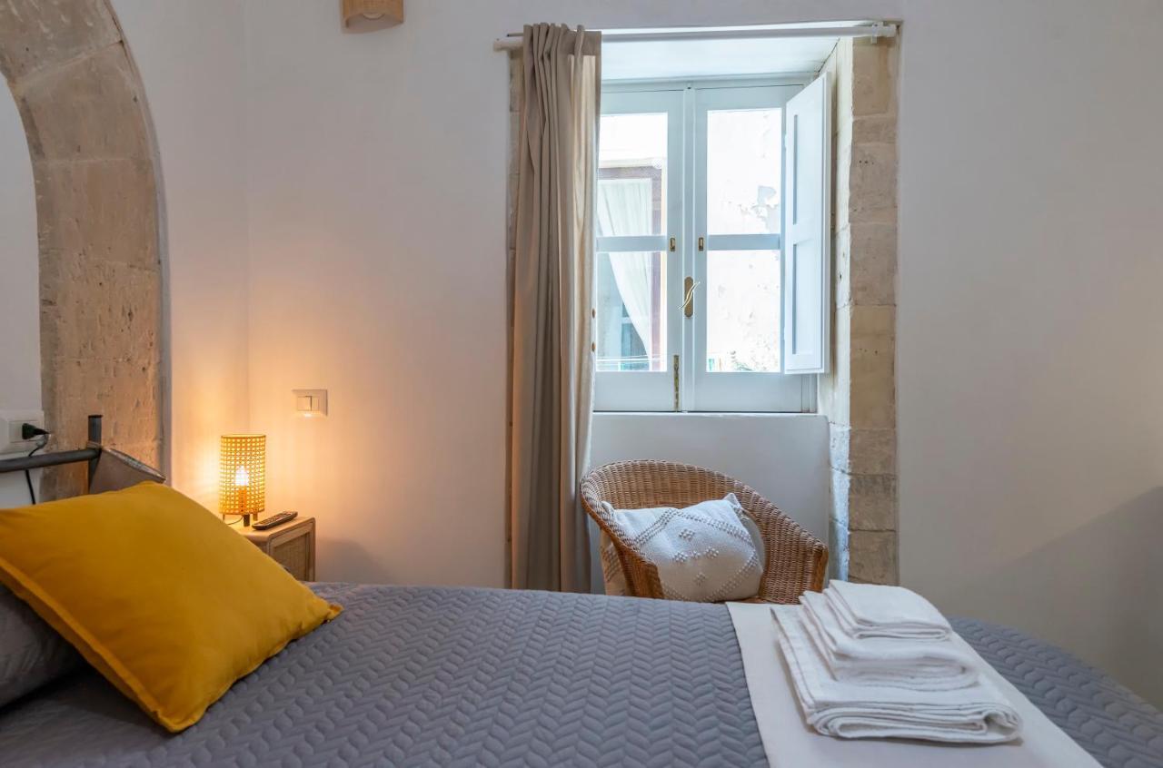 Marco'S House - Apartment Ortigia Wifi Сиракуза Екстериор снимка