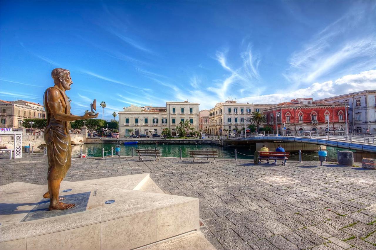 Marco'S House - Apartment Ortigia Wifi Сиракуза Екстериор снимка